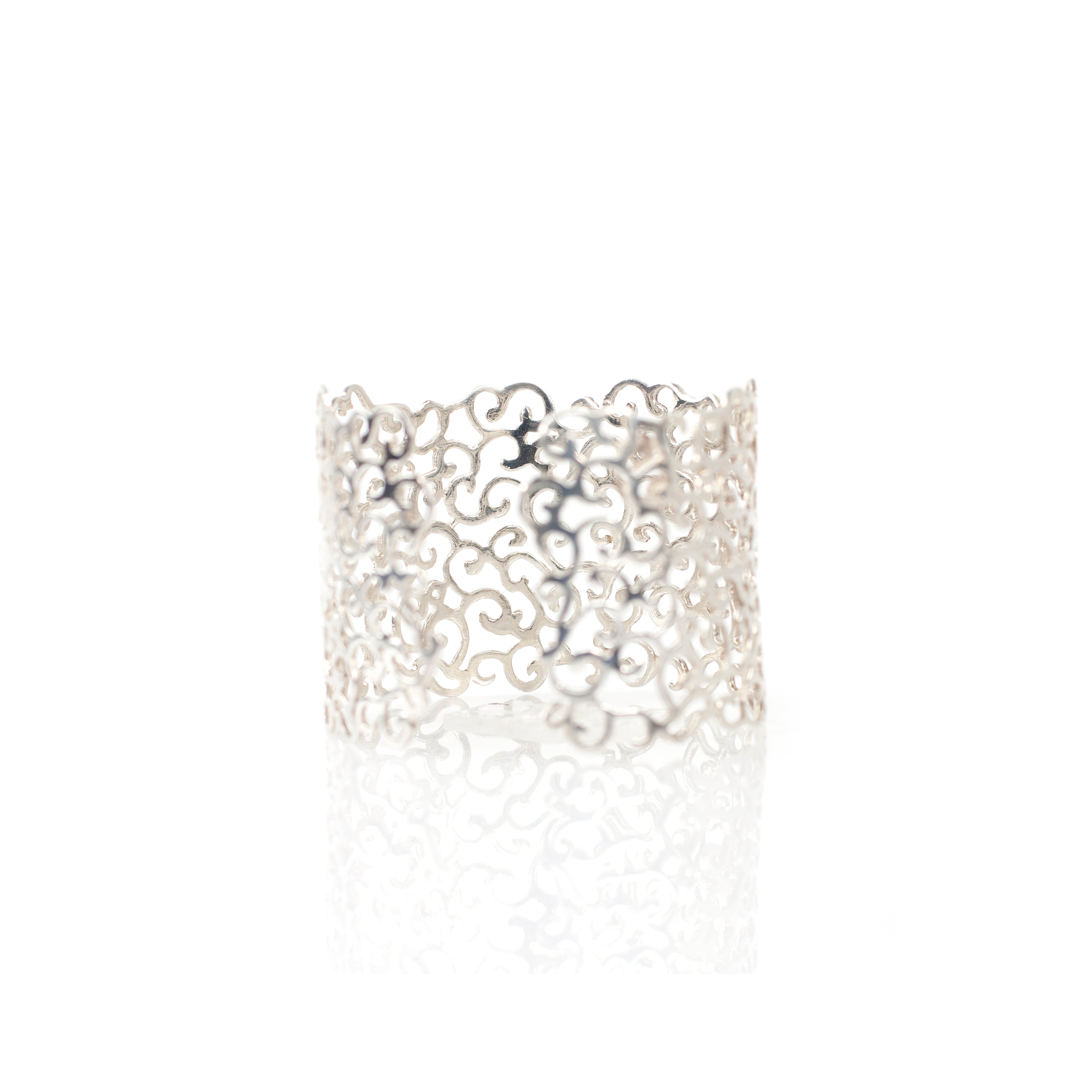 CHARMING ORIENT CUT OUT MIDI sterling silver cuff by Duong Jewelry
#color_no-plating