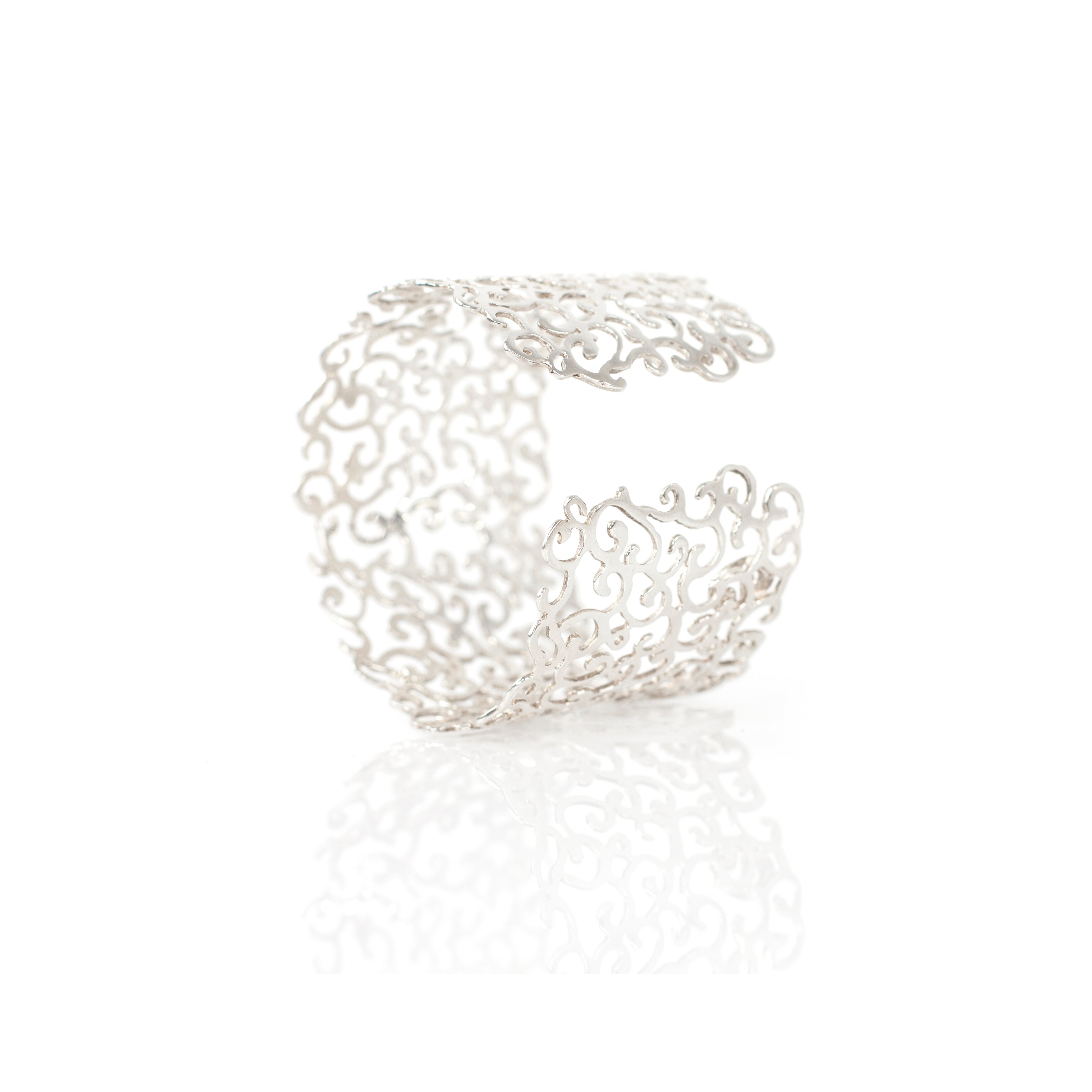 CHARMING ORIENT CUT OUT MIDI sterling silver cuff by Duong Jewelry
#color_no-plating