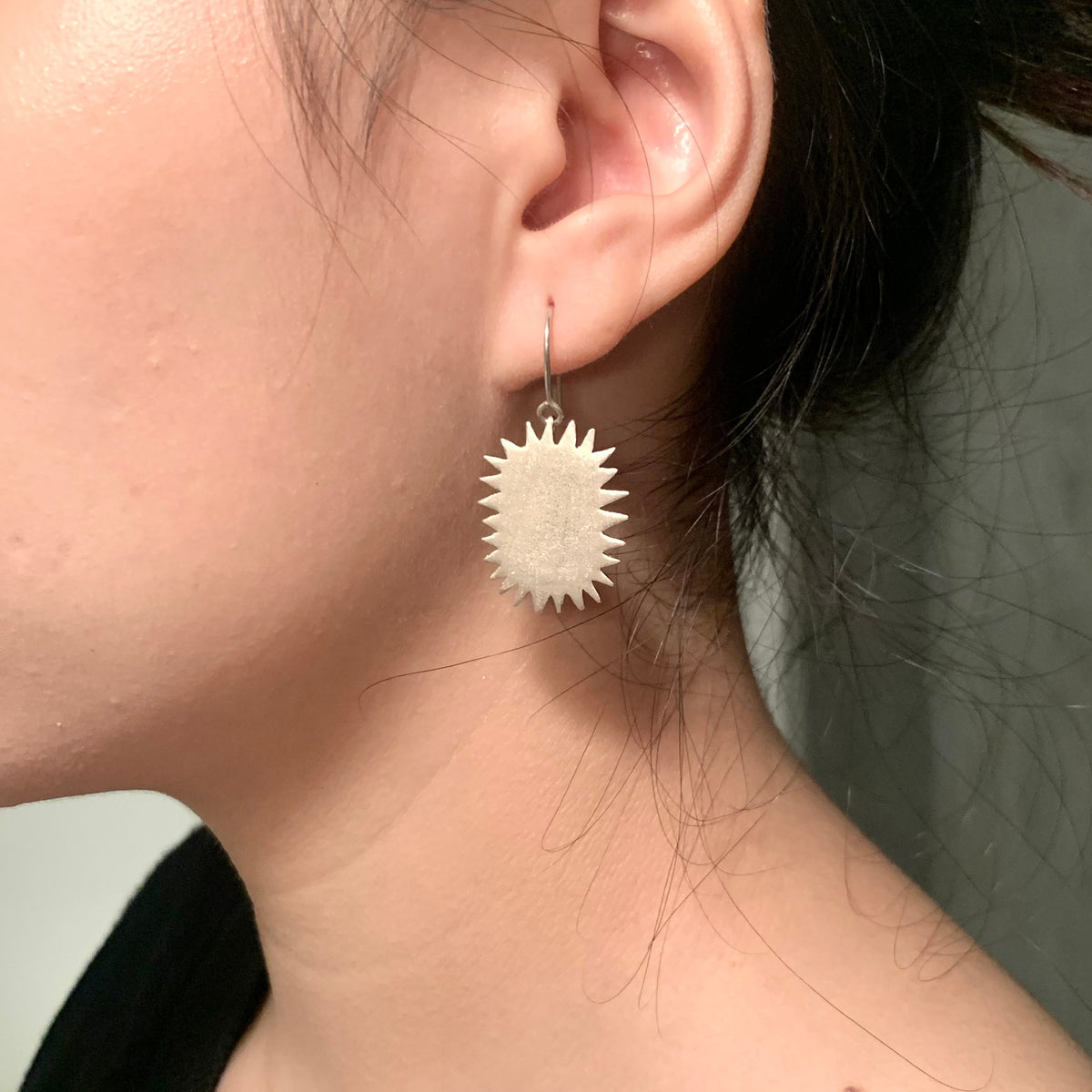 DURIAN SINGLE silver earrings