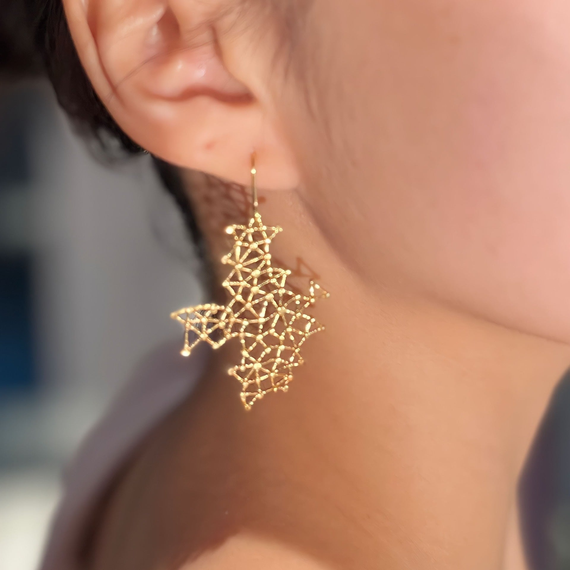 GALAXUS SINGLE brass earrings