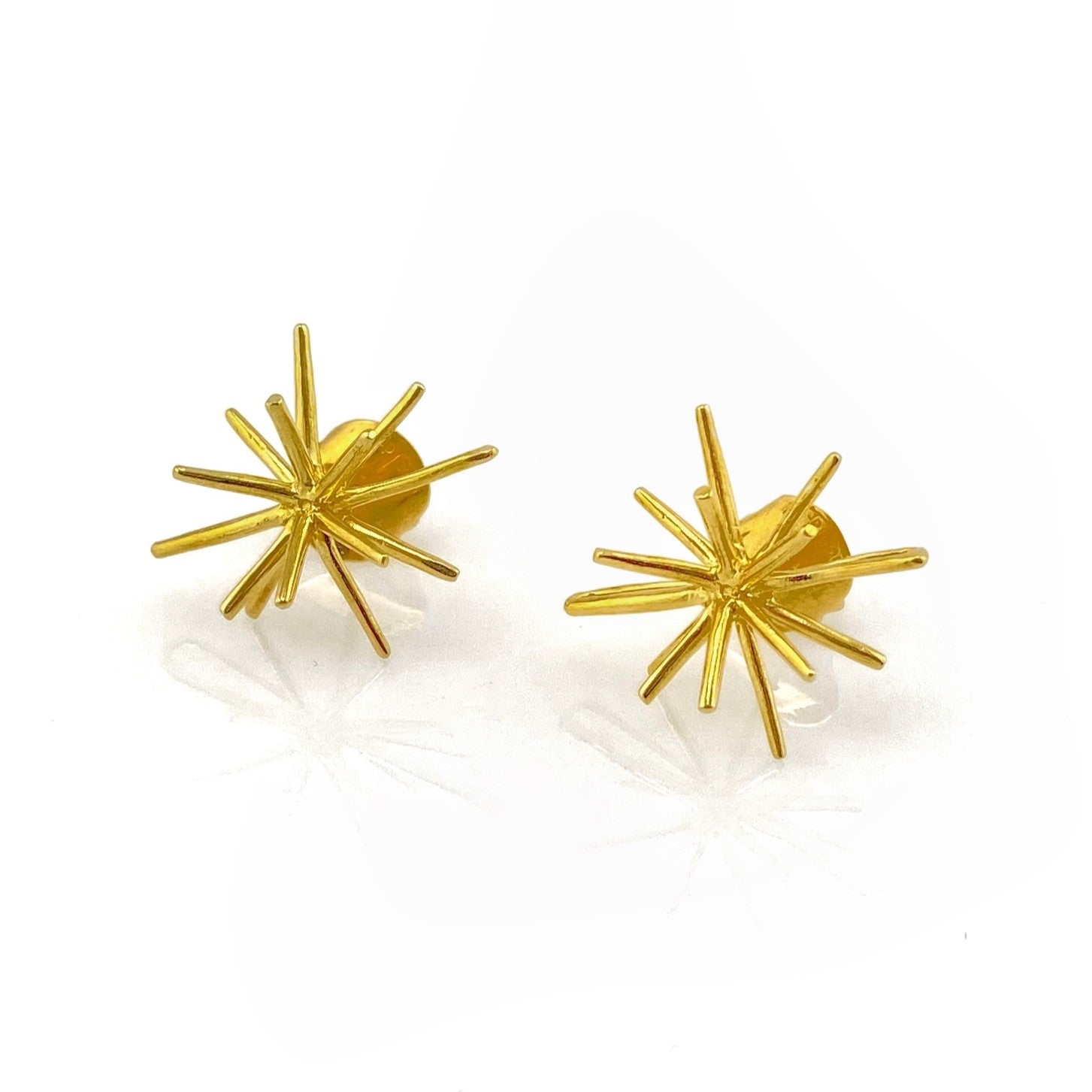 STARDOM SINGLE STUD sterling silver earrings by Duong Jewelry
#color_22k-yellow-gold