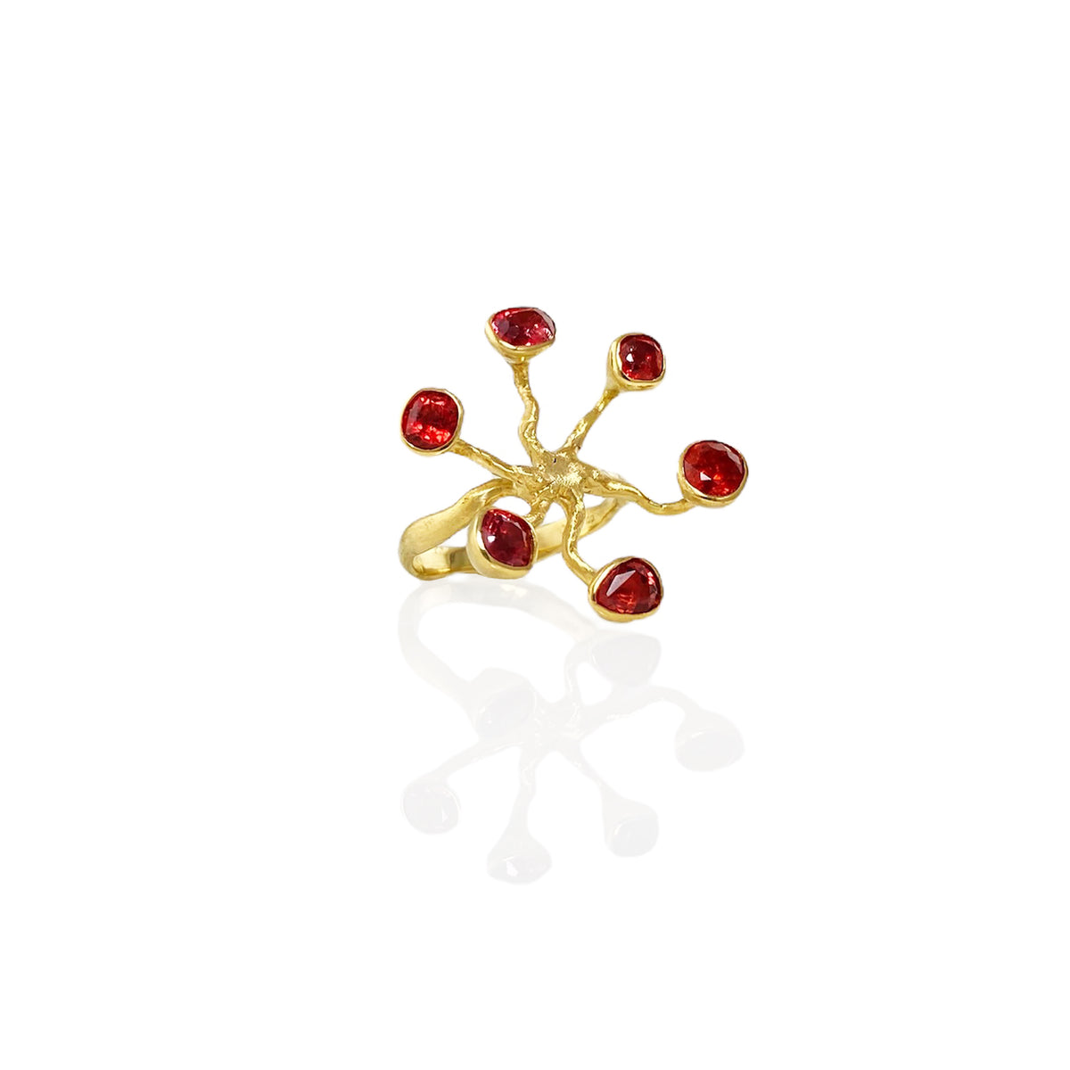 BABY MIA red spinel 18K gold ring
#color_22k-yellow-gold