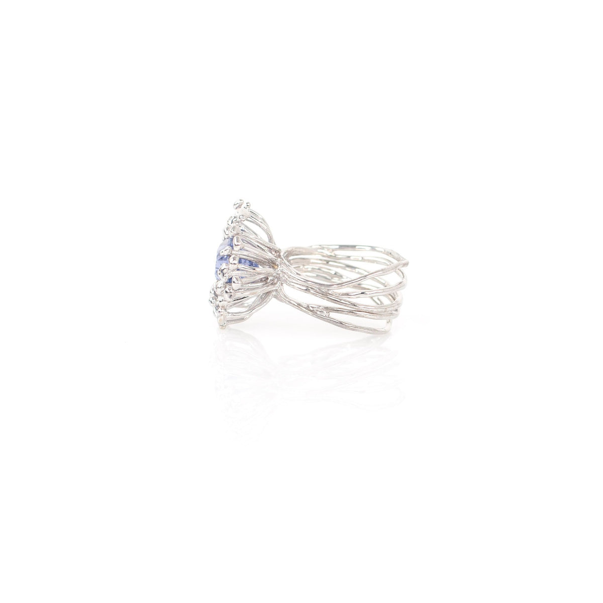 STAMI MINI blue spinel & diamond 18K white gold ring by Duong Jewelry
#color_rhodium