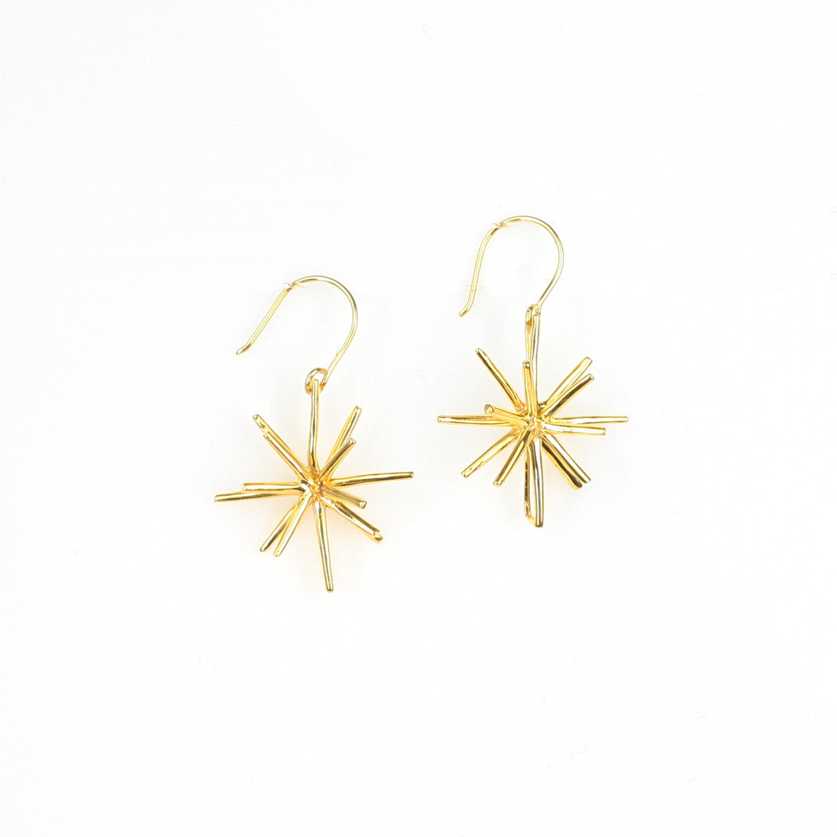 STARDOM SINGLE HOOK sterling silver earrings by Duong Jewelry
#color_22k-yellow-gold