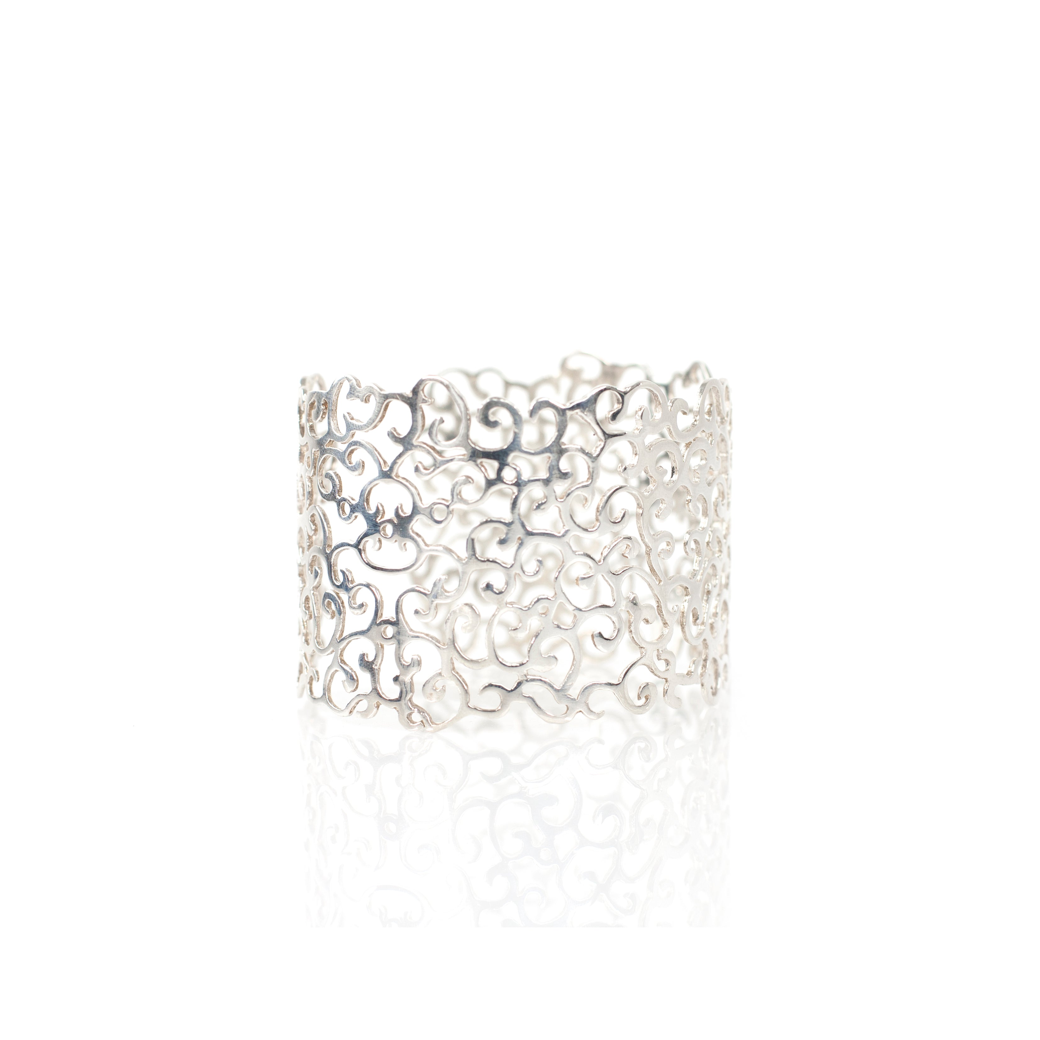 CHARMING ORIENT CUT OUT MIDI sterling silver cuff by Duong Jewelry
#color_no-plating