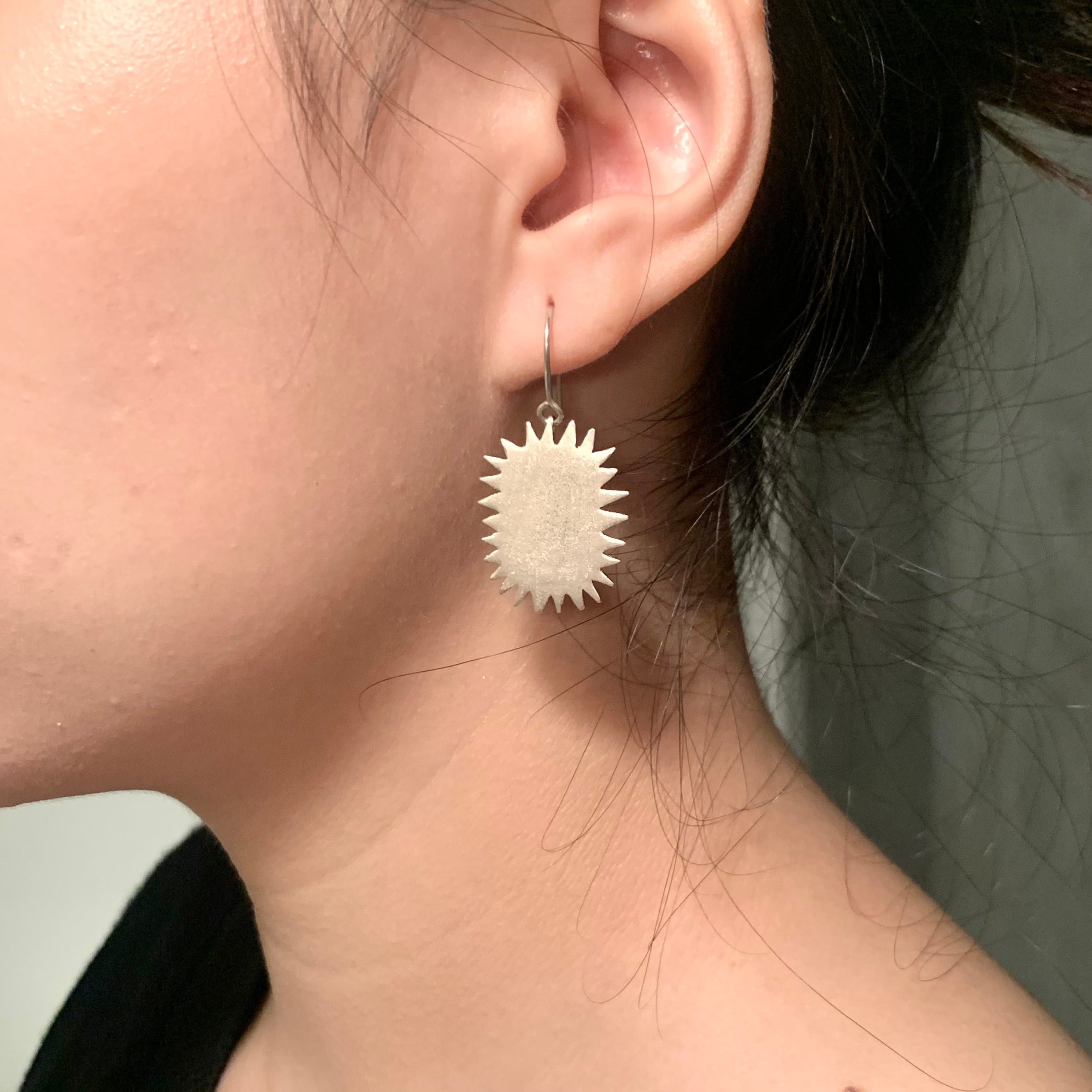 DURIAN SINGLE silver earrings
