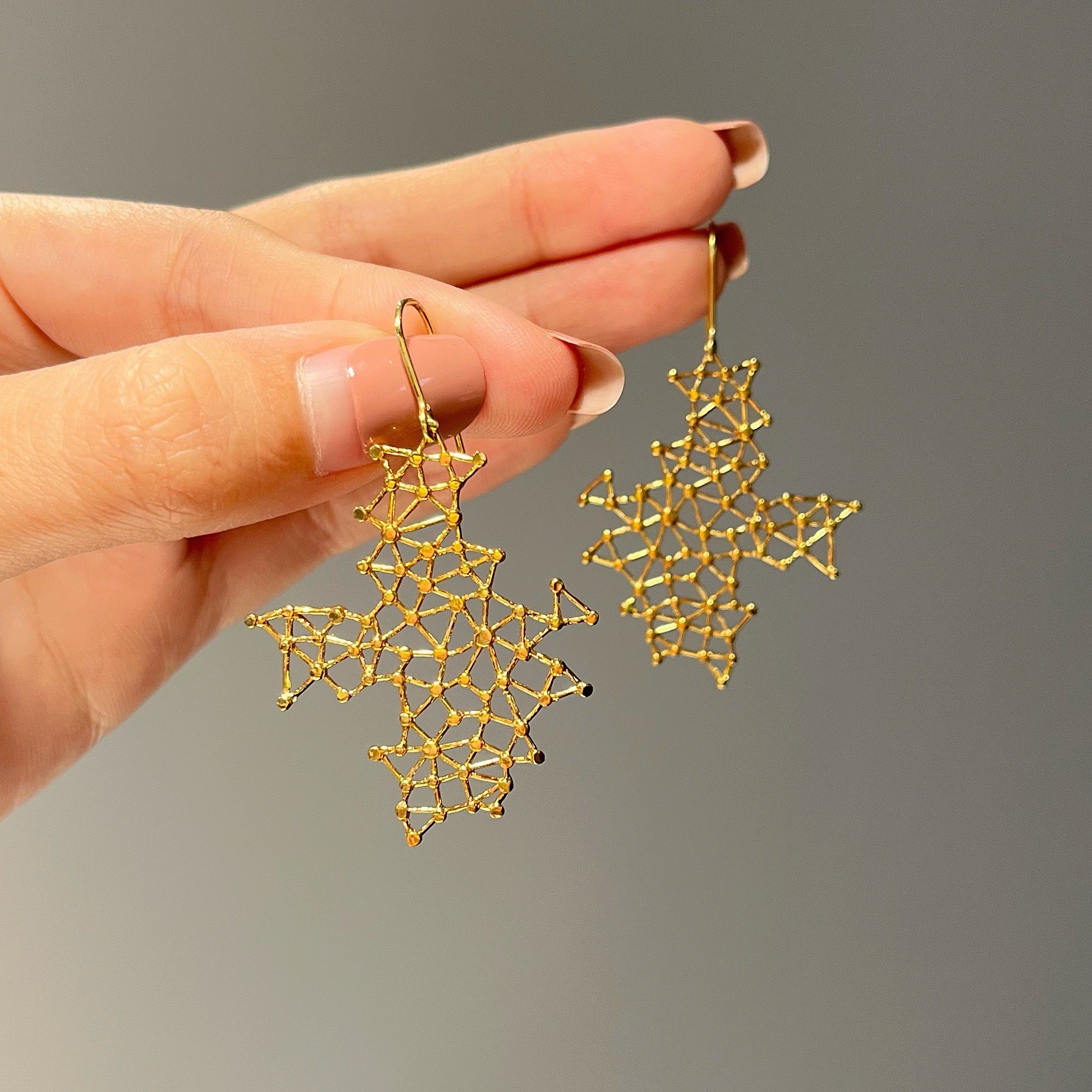 GALAXUS SINGLE brass earrings