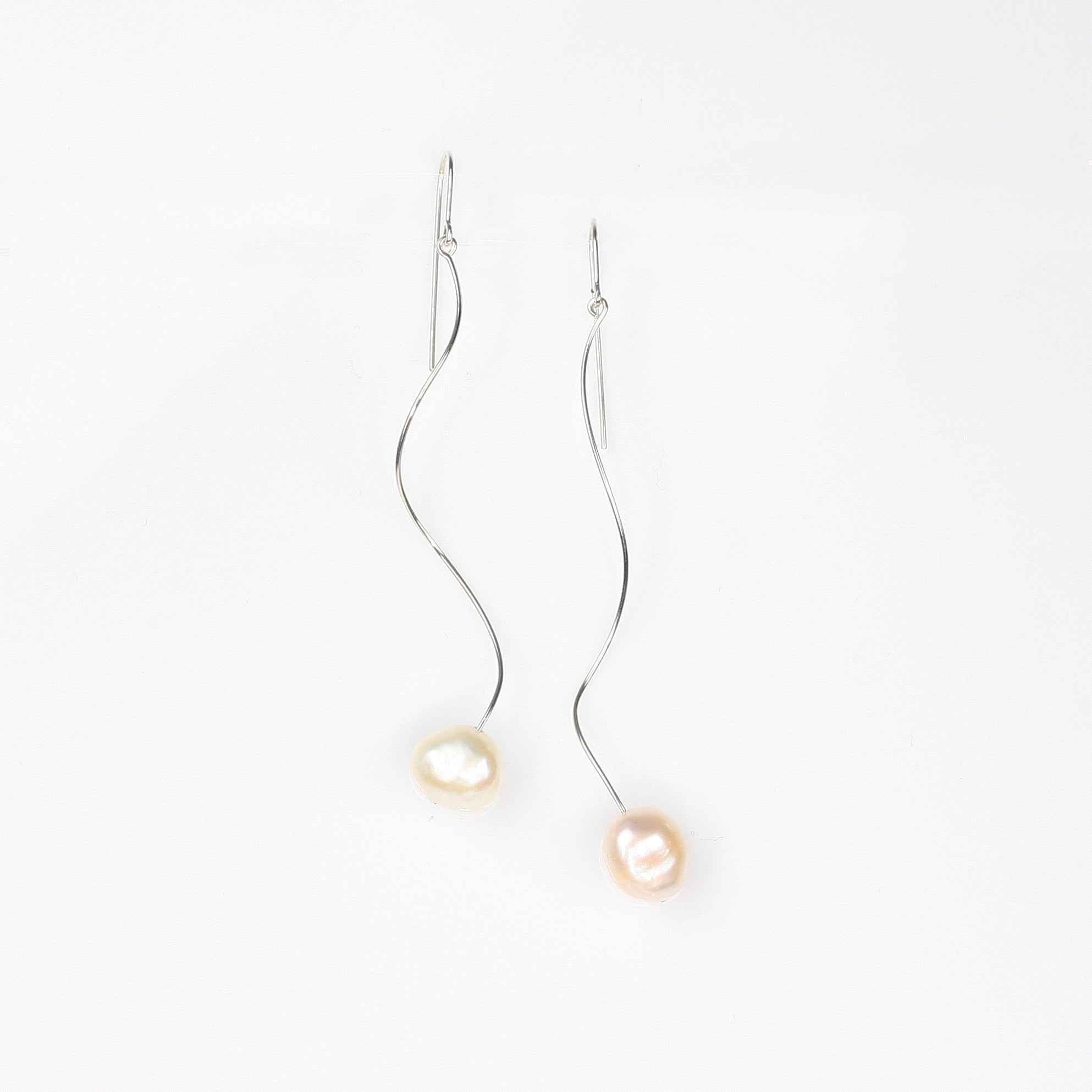 LOLLIPOP pearl sterling silver earrings by Duong Jewelry
#color_no-plating