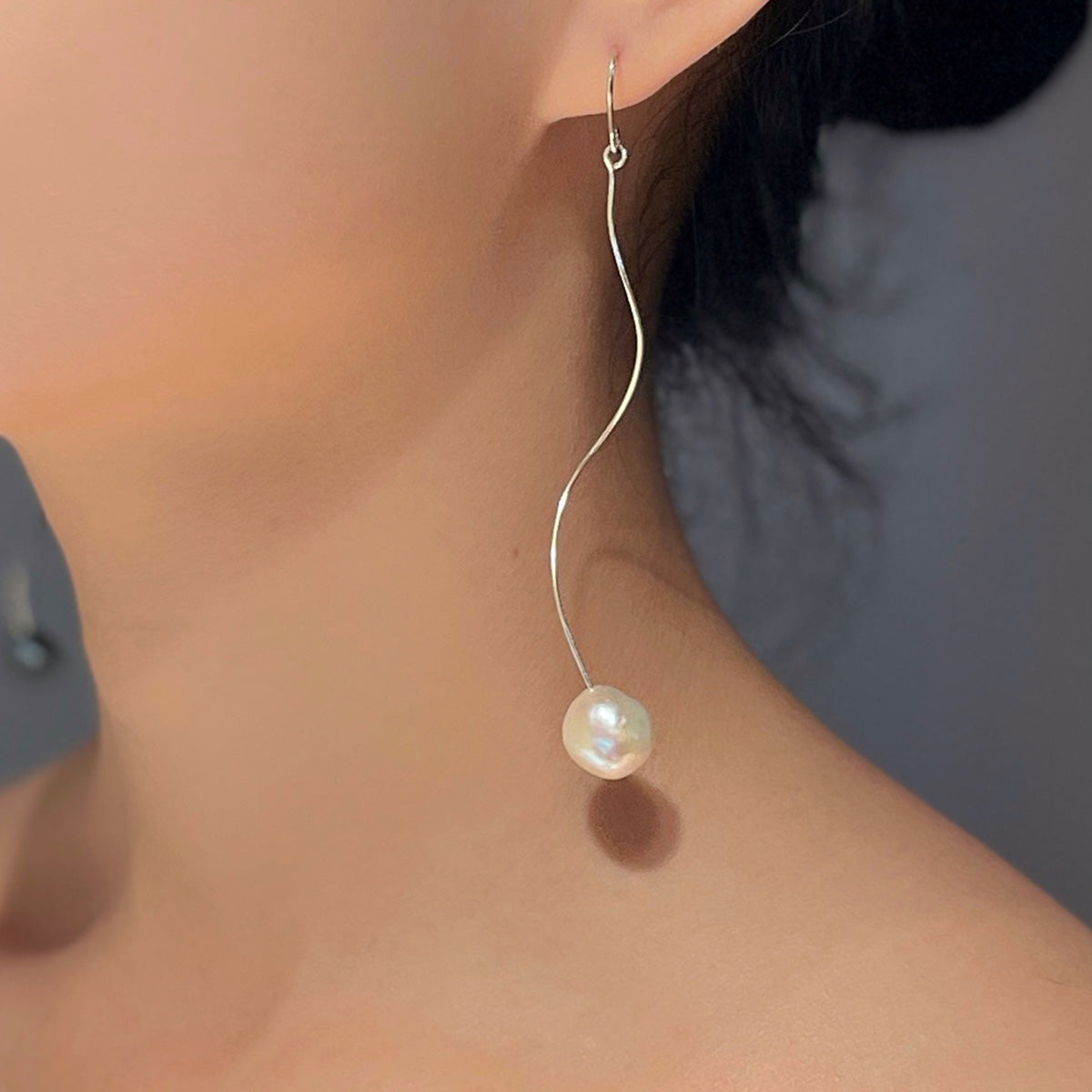 LOLLIPOP white pearl silver earrings