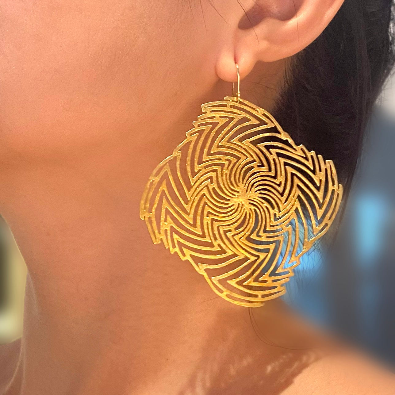 SWIRL silver earrings