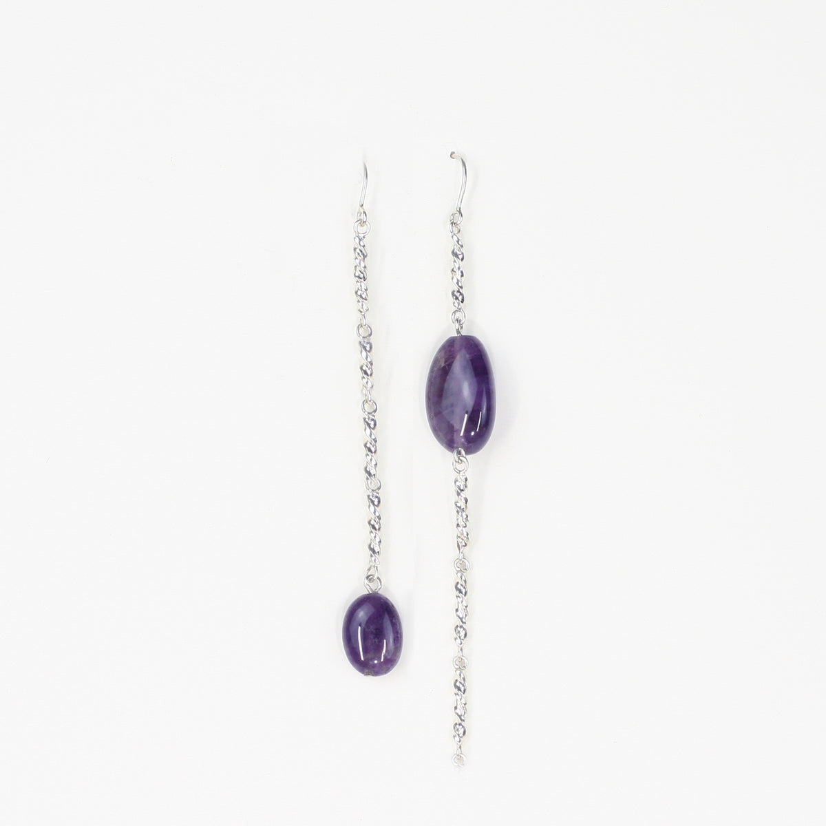 MADRID amethyst sterling silver earrings by Duong Jewelry
#color_no-plating