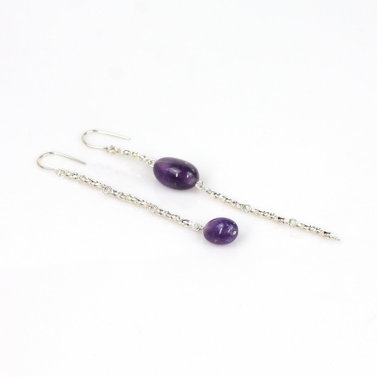 MADRID amethyst sterling silver earrings by Duong Jewelry
#color_no-plating