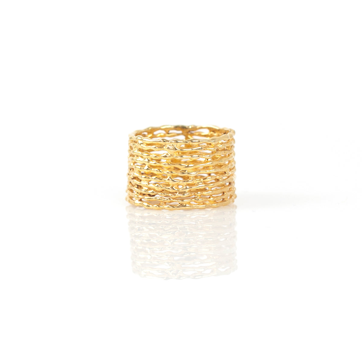 LEA sterling silver ring by Duong Jewelry
#color_22k-yellow-gold
