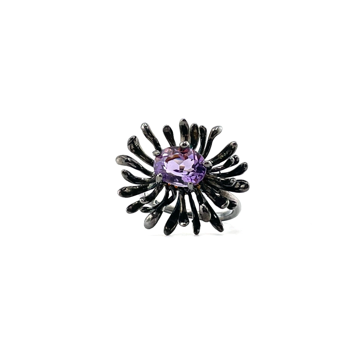 CHRYSANTH MINI amethyst sterling silver ring by Duong Jewelry
#color_black-rhodium