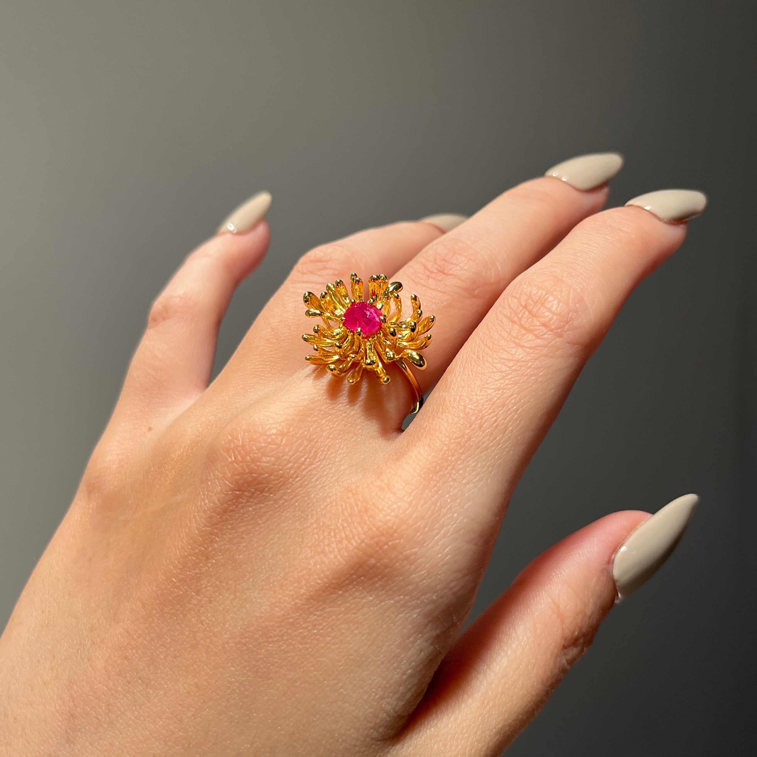CHRYSANTH MINI pink sapphire 14K gold ring