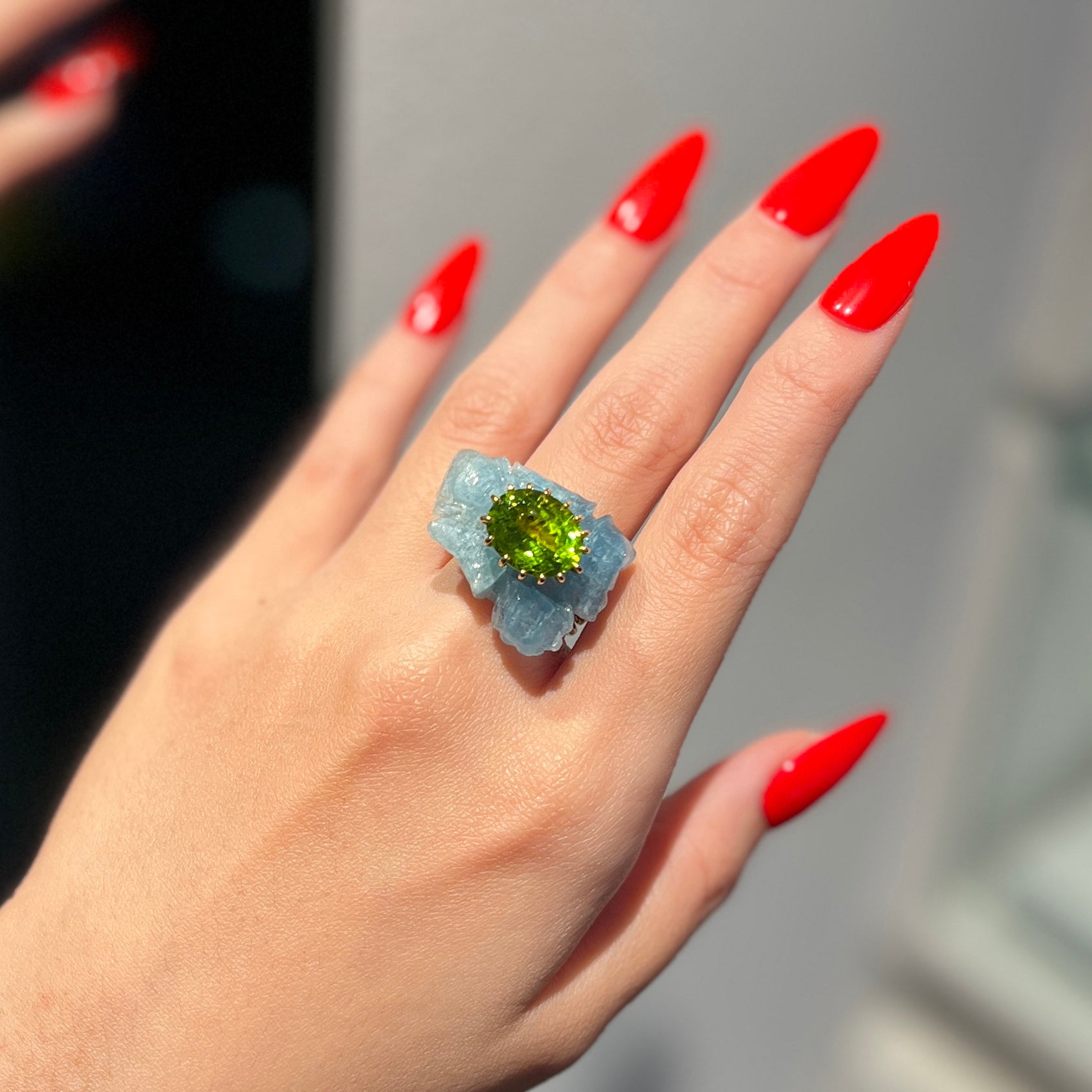 PETALE’A PASSION aquamarine & peridot 10K gold ring