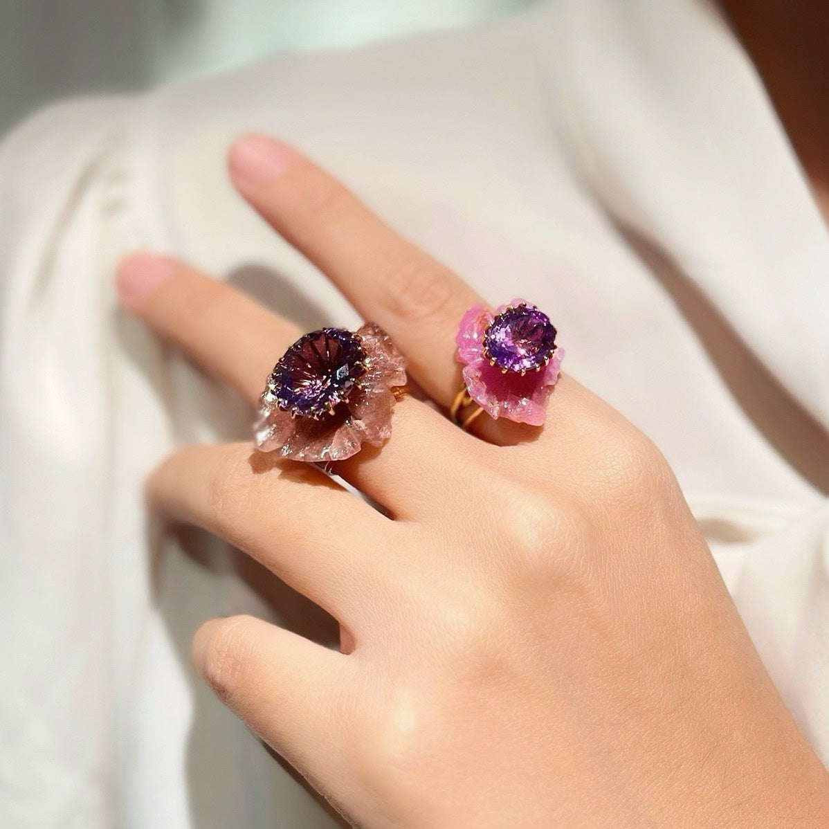 PETALE’A PASSION TINY ruby & amethyst 10K gold ring