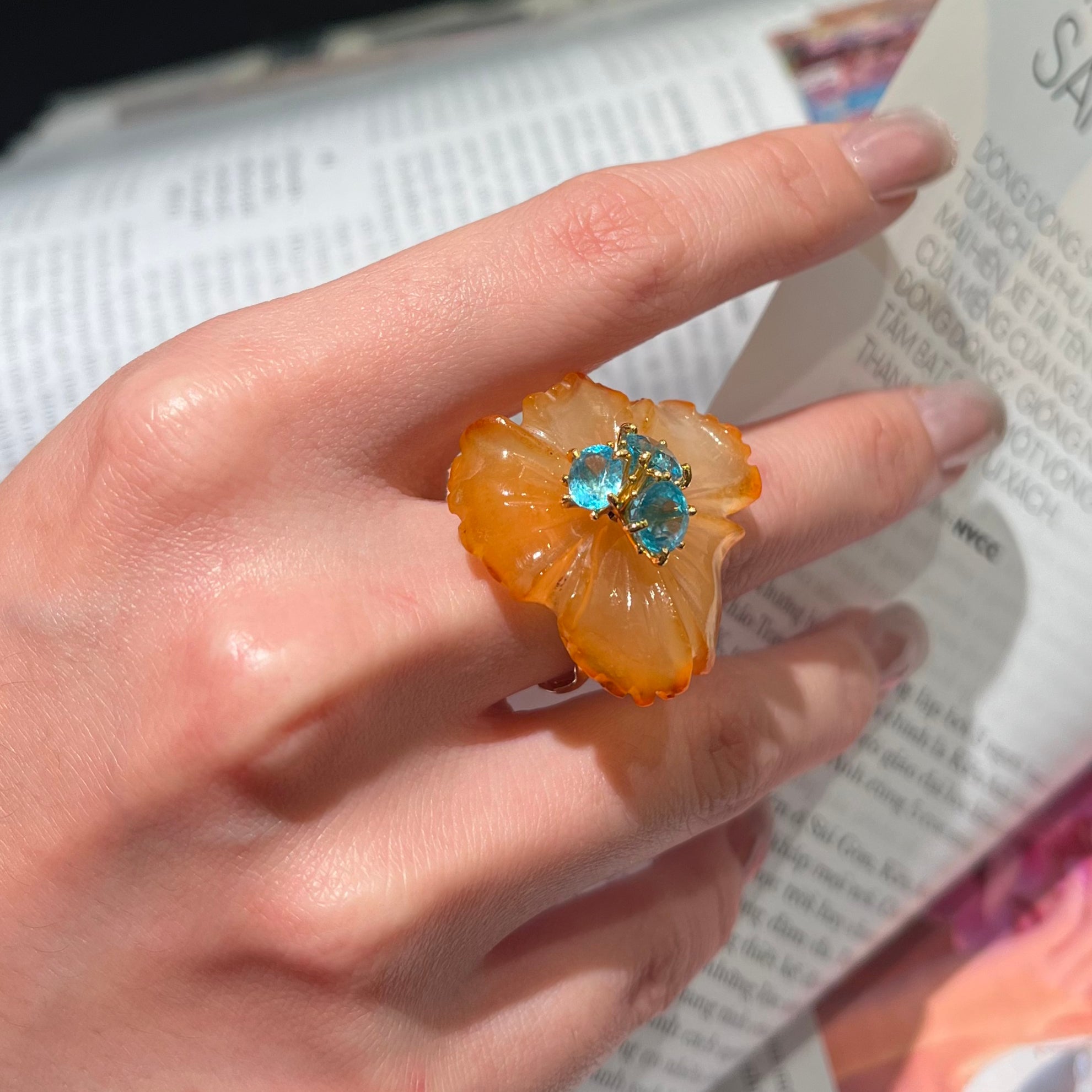 PETALE’A PASSION agate & apatite 10K gold ring