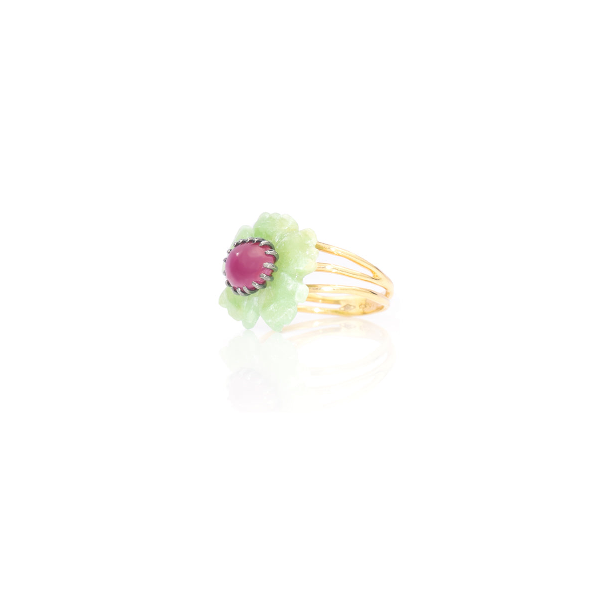 PETALE’A PASSION jadeite & ruby 14K gold ring by Duong Jewelry
#color_22k-yellow-gold