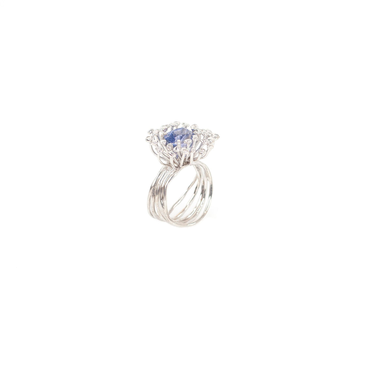 STAMI MINI blue spinel & diamond 18K white gold ring by Duong Jewelry
#color_rhodium
