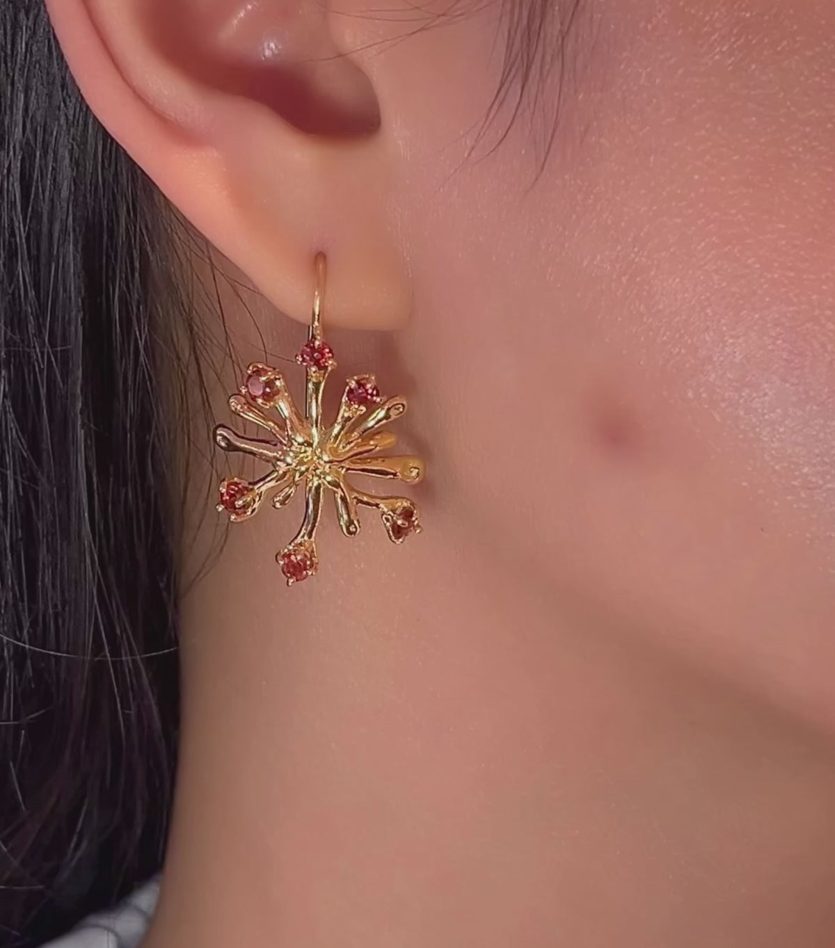 ESSIE garnet silver earrings