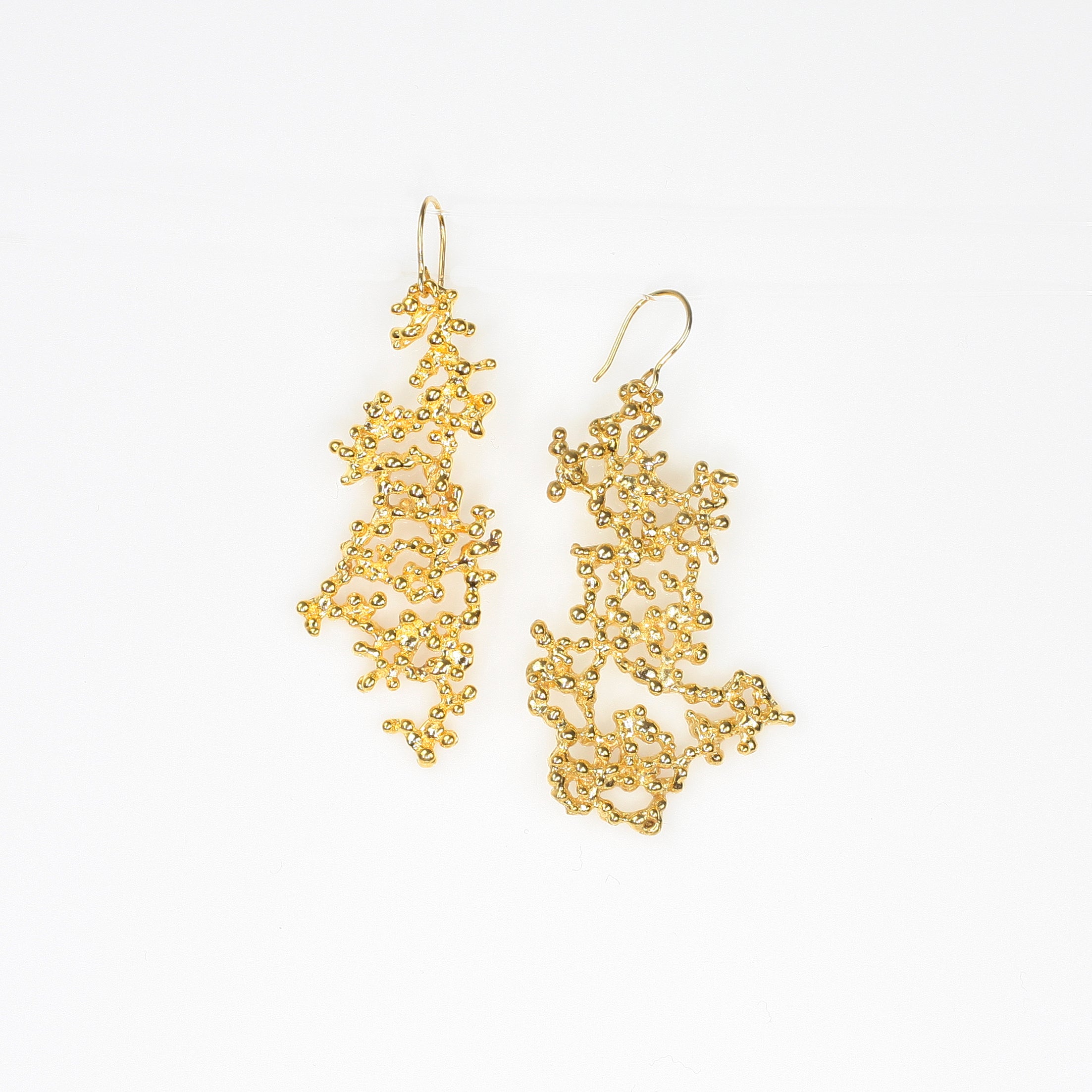 ROCIO RANDOM M brass earrings by Duong Jewelry
#color_22k-yellow-gold