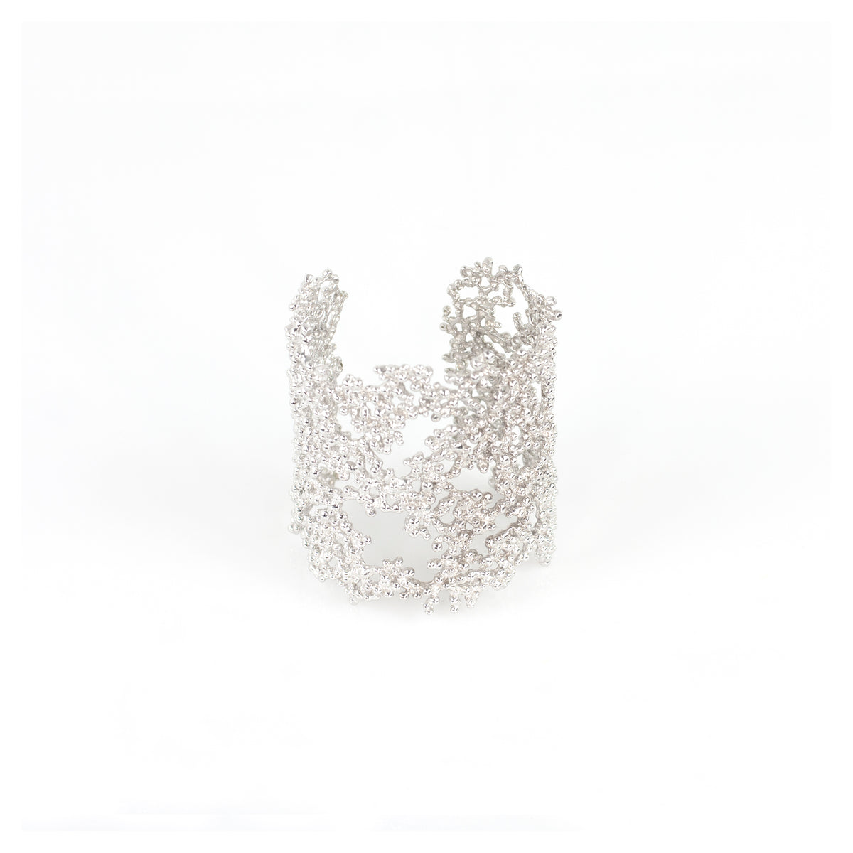 ROCIO sterling silver cuff by Duong Jewelry
#color_no-plating