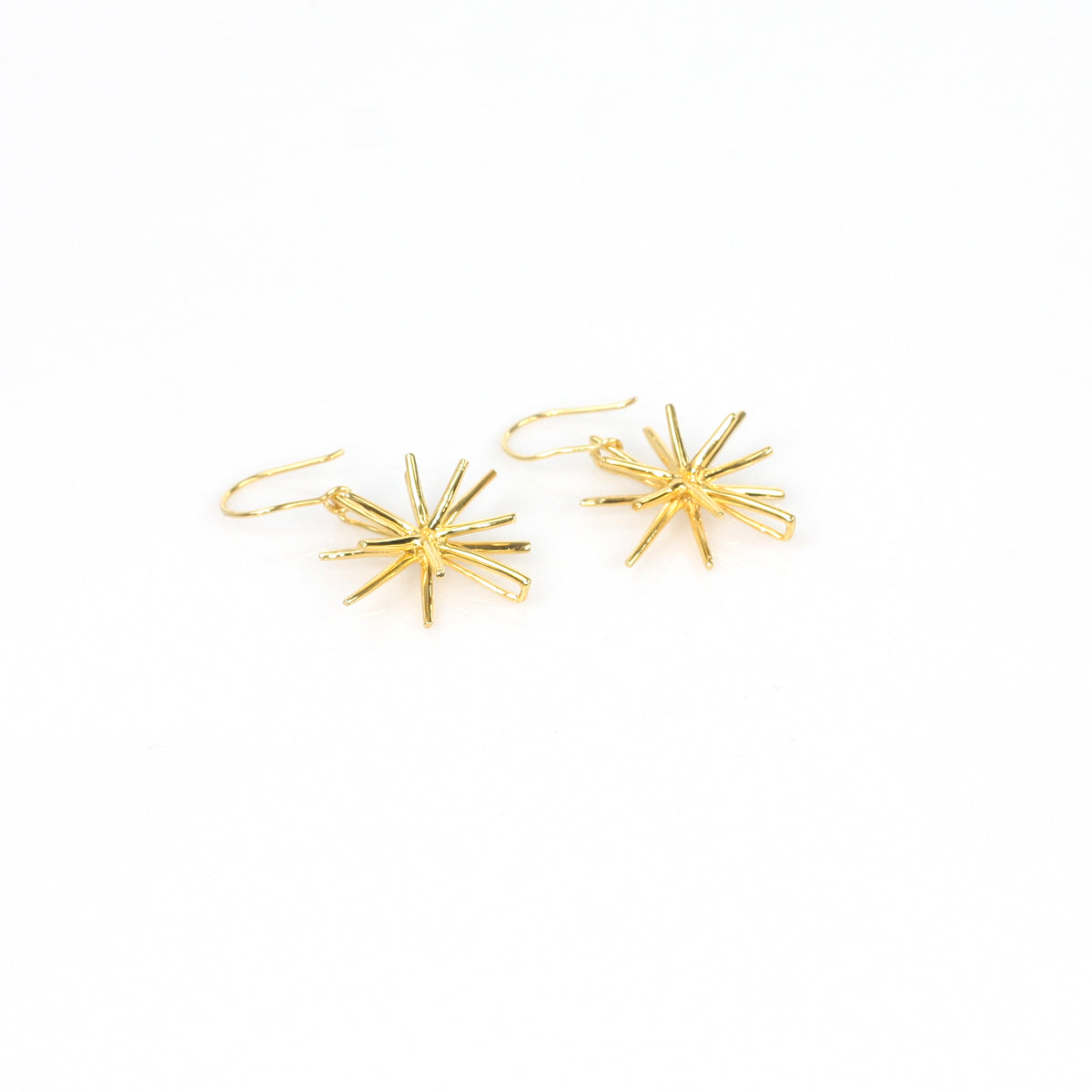 STARDOM SINGLE HOOK sterling silver earrings by Duong Jewelry
#color_22k-yellow-gold